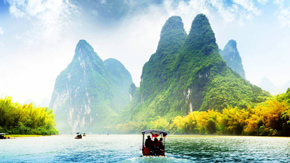 boating in Guilin