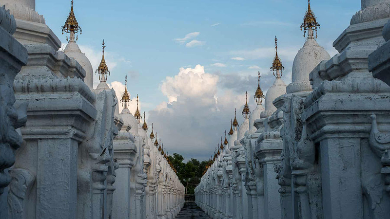 Kuthodaw Pagoda images