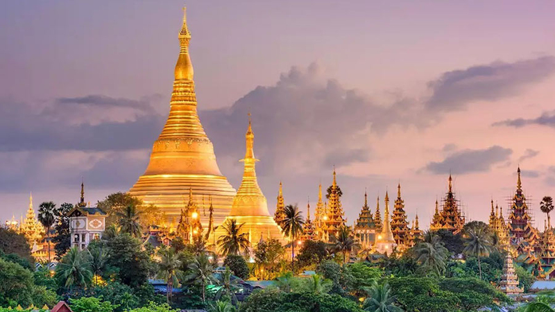 Shwedagon Pagoda images