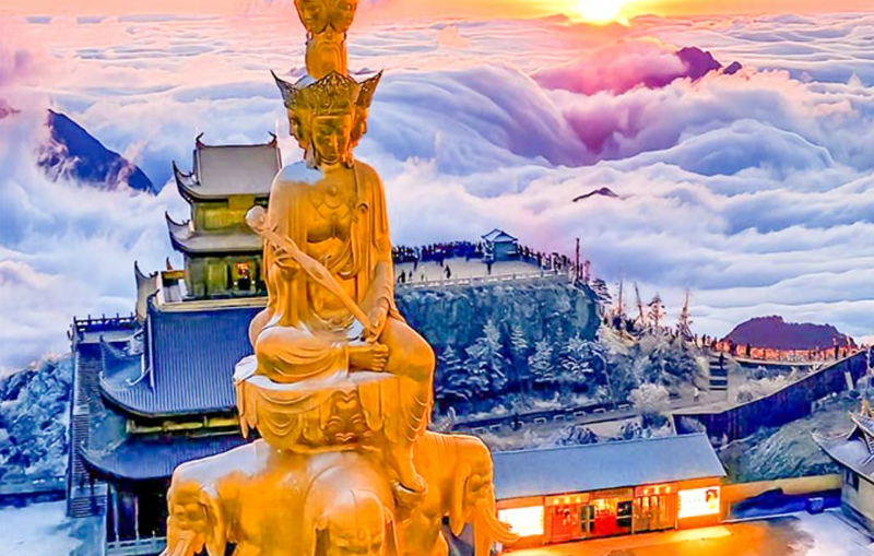 Mount Emei in Sichuan images