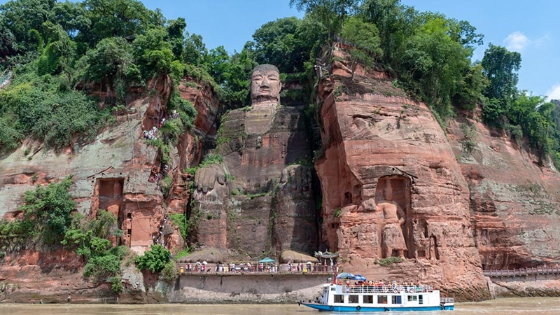 Leshan Giant Buddha images