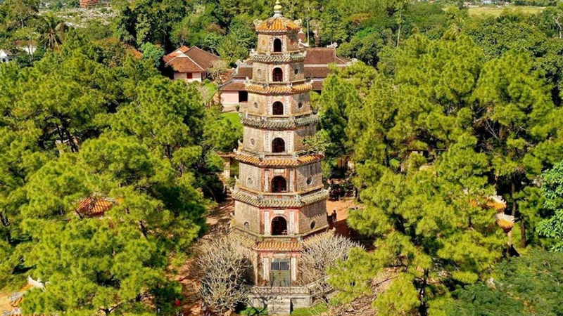 Thien Mu Pagoda images